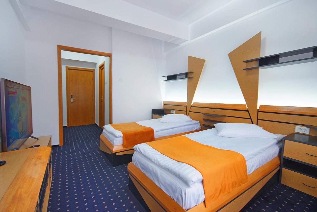 Complex Panoramic Hotel Slănic-Moldova Екстериор снимка