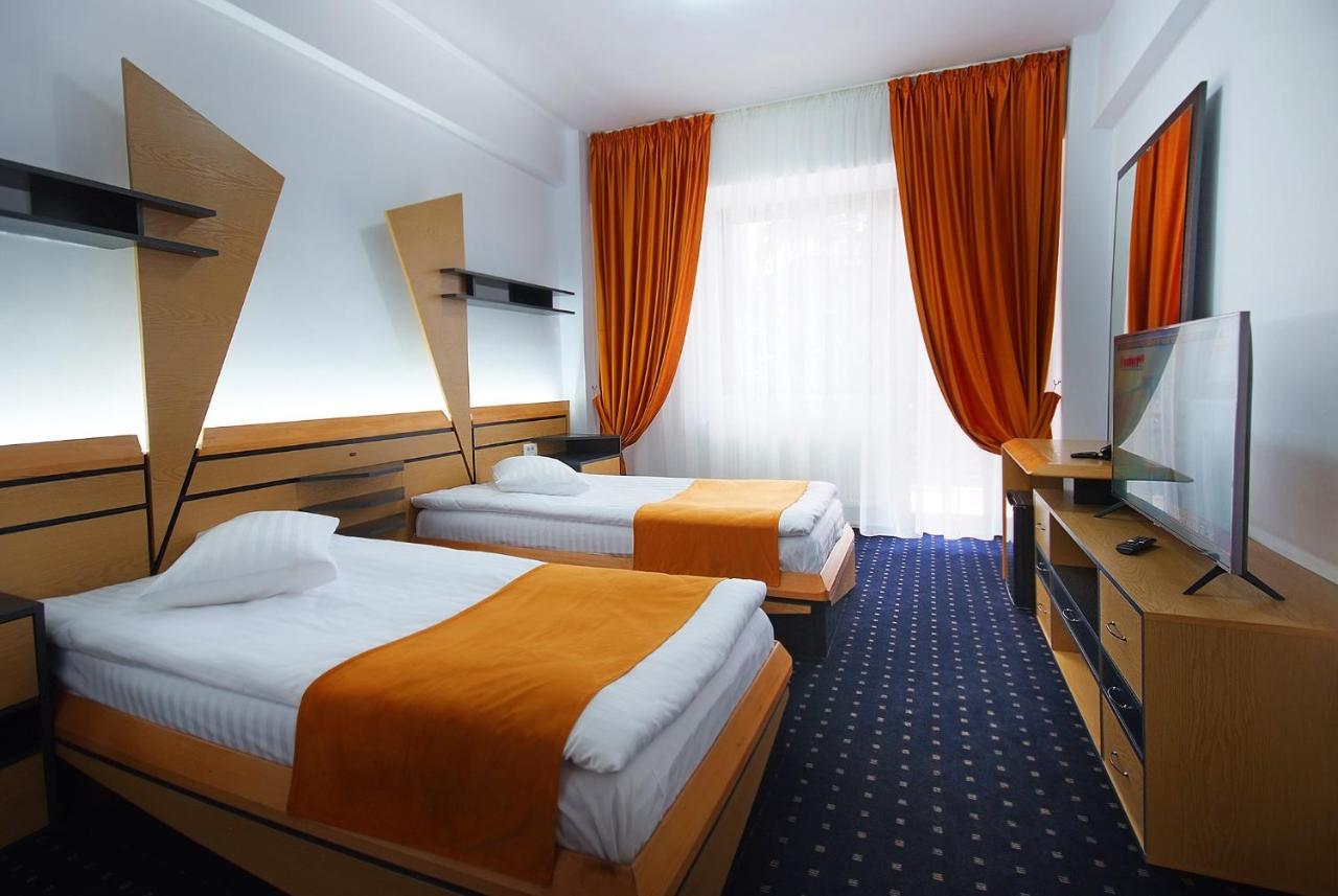 Complex Panoramic Hotel Slănic-Moldova Екстериор снимка